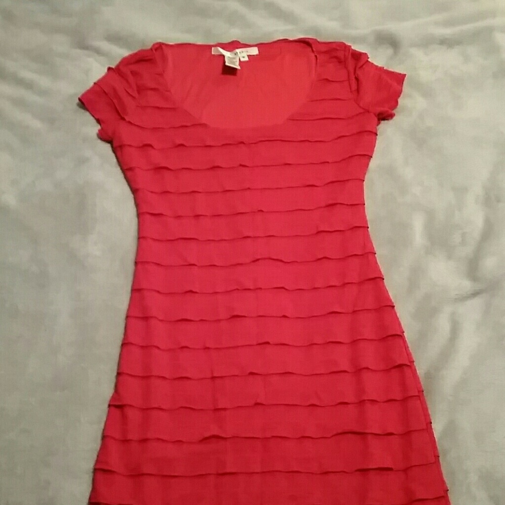 Max Studio body con dress